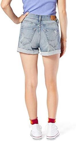 Signature by Levi Strauss & Co. Gold Label Juniors Mom Shorts in Kuwait