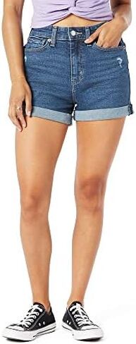 Signature by Levi Strauss & Co. Gold Label Juniors Mom Shorts in Kuwait