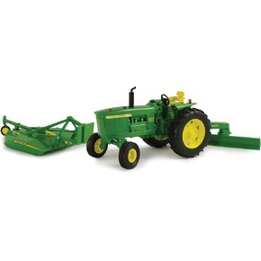 JOHN DEERE Tomy Big Farm Tractor & Baler in Saudi Arabia