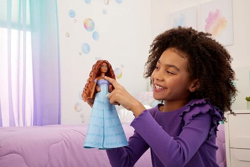 Mattel The Little Mermaid Transforming Ariel Fashion Doll, Switch from Human to Mermaid, Toys Inspired by the Movie in Saudi Arabia