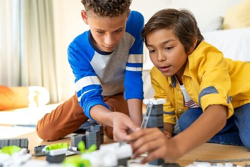 لعبة Ravensburger Gravitrax Starter Set Marble Run & STEM للأطفال من سن 8 سنوات فما فوق - نشاط داخلي لا نهاية له للعائلات in Kuwait