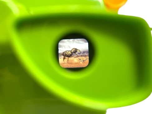 WARM FUZZY Toys 3D Viewfinder (Alligator) - Viewfinder for Kids & Adults, Classic Toys, Slide Viewer, 3D Reel Viewer, Retro Toys, Vintage Toys with 3 Reels - Contains 21 High Definition 3D Images in Saudi Arabia