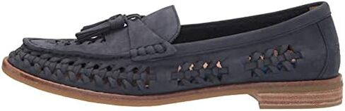 Sperry Women's Seaport Penny Loafer in Saudi Arabia
