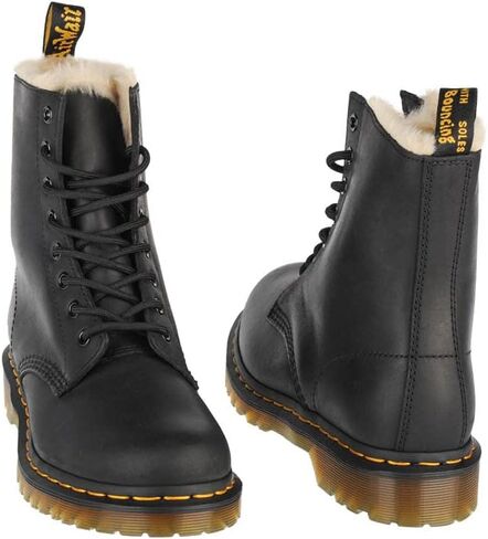 حذاء Dr. Martens النسائي 1460 Serena Burnished Wyoming Fashion in Saudi Arabia