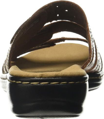 صندل Leisa Cacti Slide للنساء من Clarks in Saudi Arabia