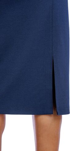 تنورة نسائية من Fishers Finery مصنوعة من قماش Ecofabric Ponte قابلة للسحب على تنورة متوسطة الطول؛ النموذج جاهز in Kuwait