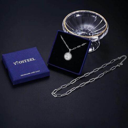 Yoosteel القلائد الذهبية الأولية للنساء الفتيات، 14K مطلية بالذهب لذيذ طبقات مشبك ورق ربط سلسلة قلادة شخصية عملة الأولية الطبقات القلائد الذهبية للنساء in Kuwait