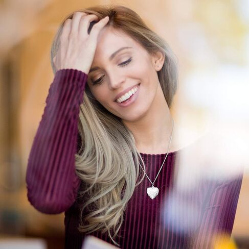 LIFETIME JEWELRY Antique Heart Locket Necklace That Holds Pictures 24k Gold Plated in Kuwait