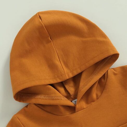 طقم ملابس صيفي للأطفال الصغار مكون من قطعتين بدون أكمام وغطاء للرأس + شورت مخطط برباط in Kuwait