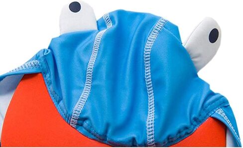 طقم ملابس سباحة للأطفال الصغار من قطعتين للأولاد الصغار، بدلة سباحة القرش للحماية من الطفح الجلدي مع قبعة بعامل حماية من الأشعة فوق البنفسجية 50+ in Kuwait