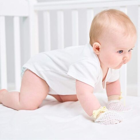 Chryvva Pack of 6 Baby Mesh Gloves Cotton No Scratch Mittens for Unisex (3Colors/6-12Months) in Saudi Arabia