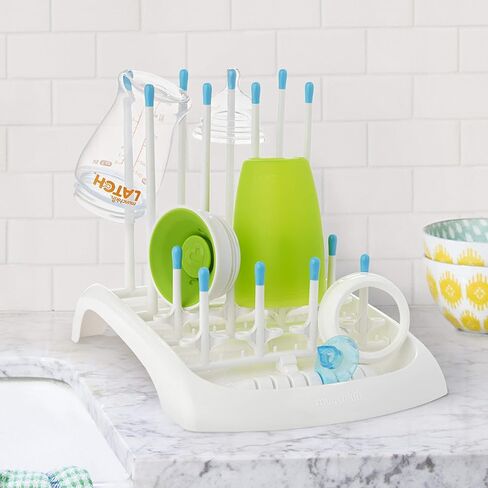 Munchkin® Baby Bottle and Sippy Cup Cleaning Set, Includes Countertop Drying Rack and Bristle Bottle Brush, Grey in Saudi Arabia