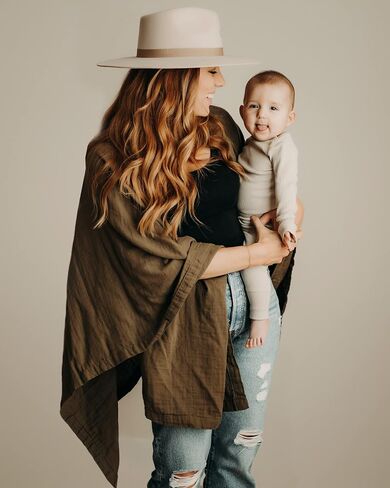Kishu Baby Indi GOTS Organic Muslin Nursing Scarf - Fairtrade Certified Nursing Cover in Saudi Arabia