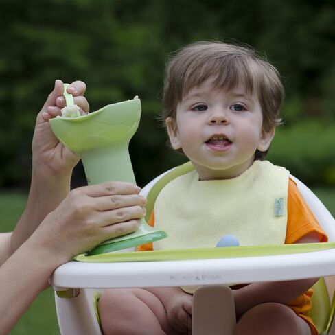 green sprouts Fresh Baby Food Mill - Easily Purees Food for Baby, Separates Seeds & Skins, Compact Size, No Batteries or Electricity Needed, Dishwasher Safe in Saudi Arabia