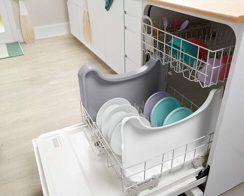 مقعد طعام محمول للأطفال الصغار من Fisher-Price Spacesaver بسيط ونظيف مع بطانة صينية قابلة للإزالة، غابة ضوء القمر [حصريًا لأمازون] in Kuwait