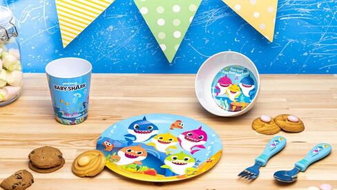 Zak Designs Baby Shark خالية من مادة BPA مصنوعة من مادة الميلامين المتينة ومثالية للأطفال، مجموعة هدايا مكونة من 6 قطع، Shark-6pcs in Kuwait