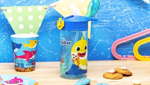 Zak Designs Baby Shark خالية من مادة BPA مصنوعة من مادة الميلامين المتينة ومثالية للأطفال، مجموعة هدايا مكونة من 6 قطع، Shark-6pcs in Kuwait