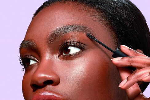 e.l.f, جل Wow Brow، مكثف، قابل للبناء، هجين من جل الشمع، يخلق حواجب كاملة وكثيفة المظهر، يثبت شعر الحواجب في مكانه، بني محايد، غني بالألياف، 0.12 أونصة in Kuwait
