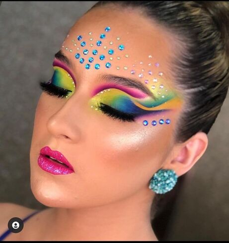 6 Sheets Face Jewels Face Gems Stick On, Self Adhesive Rhinestones for Makeup Rave Accessories for Festival Holiday Costumes in Saudi Arabia