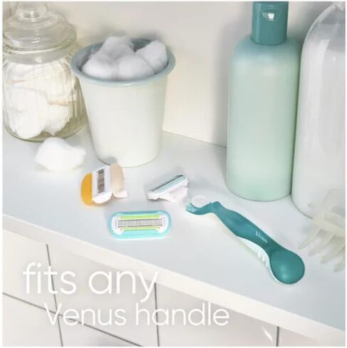 Gillette Venus Smooth Womens Razor, Includes 1 Handle, 2 Razor Blade Refills in Saudi Arabia