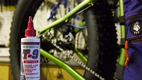 Boeshield T-9 Bicycle Chain Waterproof Lubricant and Rust Protection, 4 oz Liquid, Original Version (122183) , White in Saudi Arabia