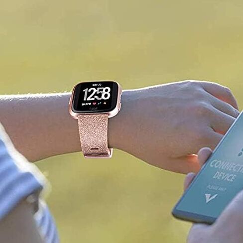 حزمة من 3 أربطة سيليكون ناعمة متوافقة مع Fitbit Versa 2 / Fitbit Versa/Fitbit Versa Lite أربطة رياضية قابلة للتعديل للنساء والرجال الصغار والكبير (أسود + أزرق + رمادي، صغير) in Kuwait