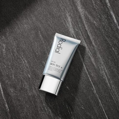 Rodial Instaglam Skin Tint SPF 20 Hamptons,Medium, 1.35 Fl Oz in Saudi Arabia
