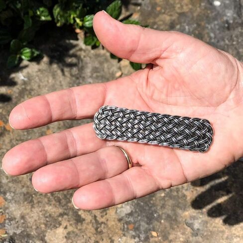 مشبك شعر سلتيك منسوج، متوسط مصنوع يدويًا ومصنوع في الولايات المتحدة الأمريكية مع مشبك فرنسي مستورد 70 مم من Oberon Design in Kuwait