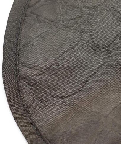 Betty Dain Alligator Hide مقاوم للتبييض، غطاء تلوين/تصفيف متعدد الأغراض، سطح محكم، إغلاق آمن عند الرقبة، حجم كبير، قابل للغسل في الغسالة، بوليستر خفيف الوزن، أسود، 45 × 60 in Kuwait