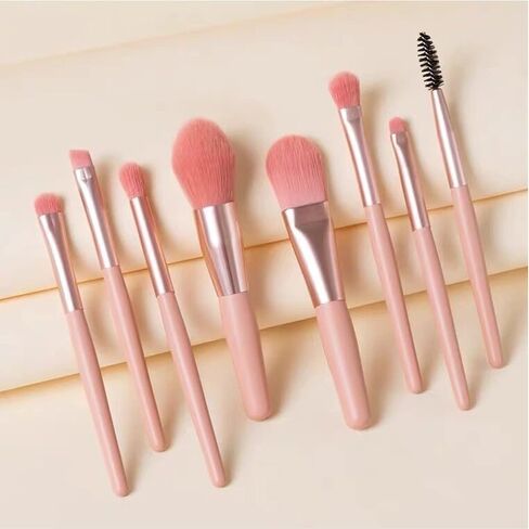 Makeup Brushes 8 Pieces Makeup Brush Set, Makeup Brushes Foundation Blend Blush Concealer Eye Shadow Blend Eye Liner Makeup Brush Set for Travel Makeup Bag (Apricot) in Kuwait