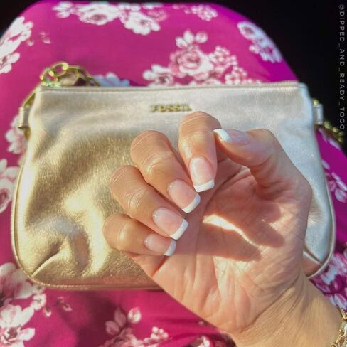 ريفيل نيل مجموعة بودرة الغمس للمبتدئين من 4 الوان | صنعت في الولايات المتحدة الامريكية | بديل لطلاء الاظافر | غير سامة وخالية من الروائح | مقاومة للتشقق والتشقق - رائعة بالفرنسية - بوردو in Kuwait