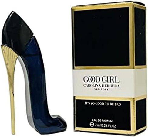 مجموعة كارولينا هيريرا جود جيرل للنساء مكونة من 3 قطع (رذاذ ماء عطر 2.7 أونصة + لوشن للجسم 3.4 أونصة + رذاذ للسفر 0.33 أونصة) in Saudi Arabia