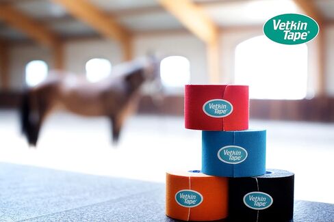 VetkinTape® Veterinary Kinesiology Tape Black | Kinesiology Tape for Horses & Dogs | Equine & Canine Kinesiotape | Latex Free and TÜV Quality Mark Certified Ktape | 4 inch | Pack of 1 Roll in Saudi Arabia