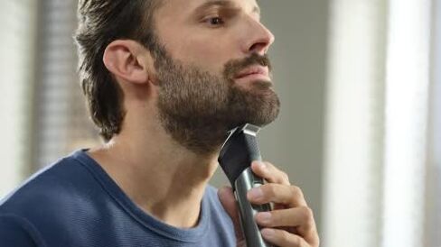 Philips Norelco Series 9000, Ultimate Precision Beard and Hair Trimmer with Beard Sense Technology for an Even Trim, BT9810/40 in Saudi Arabia