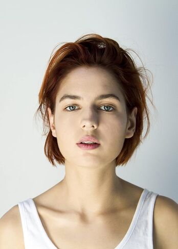 مقشر فروة الرأس كراون من آر بلاس كو | علاج فروة الرأس للمعان + فروة رأس معاد توازنها | نباتي + لم يتم الإساءة إلى الحيوانات لتصنيعه، 148 مل in Kuwait