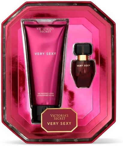 مجموعة هدايا فيكتوريا سيكريت فري سيكسي ميني Fragrance Duo: ماء عطر صغير وغسول للسفر in Saudi Arabia