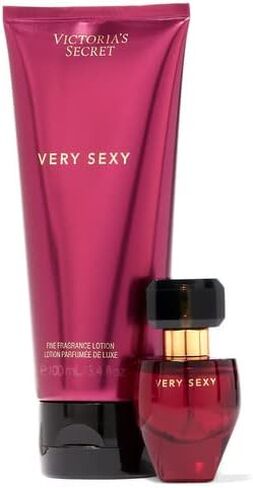 مجموعة هدايا فيكتوريا سيكريت فري سيكسي ميني Fragrance Duo: ماء عطر صغير وغسول للسفر in Saudi Arabia