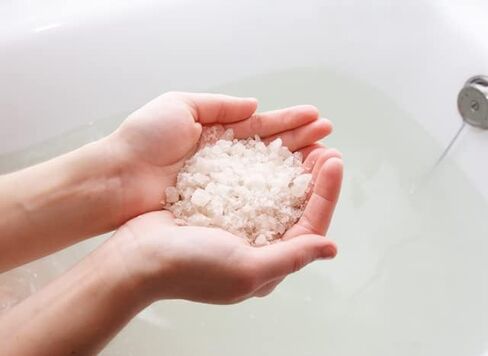 ملح الاستحمام المعدني للبحر الميت من أهافا - نقع الاستحمام للعناية الأساسية المغذية بالجسم، 32 أونصة. in Kuwait