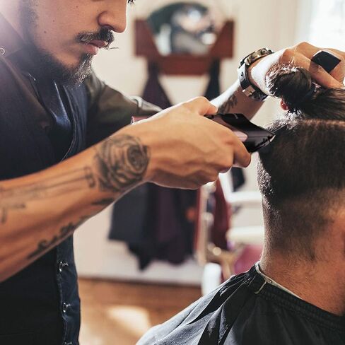 ماكينة قص الشعر اللاسلكية الاحترافية من GEEDAR للرجال (وقت تشغيل يصل إلى 7 ساعات) شفرة سيراميك تيتانيوم LED حامل شاحن عرض هدايا للرجال in Kuwait