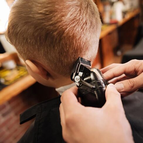 اليكسين واقيات ممتازة لقص الشعر من وال مع مشبك معدني - 8 اطوال قص من 1/16 انش الى 1 انش (1.5-25 ملم) تناسب جميع ماكينات الحلاقة بالحجم الكامل من وال in Kuwait