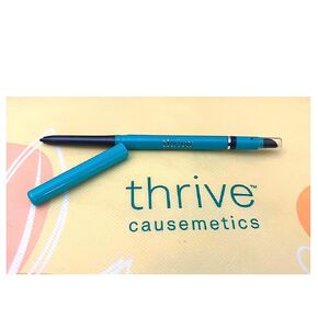 Thrive Causemetics Infinity Waterproof Eyeliner Unboxed PLUS Assorted Makeup Bag TALIA (Navy Matte) in Kuwait