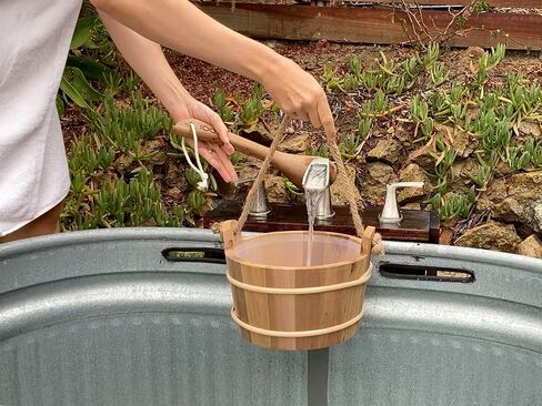 HSE Cedar Sauna Bucket & Ladle (4L, Red Cedar) in Saudi Arabia