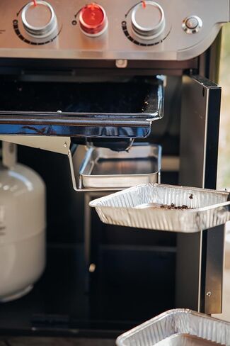 Weber Genesis E-335 Gas Grill, Natural Gas, Black in Kuwait