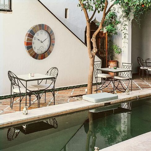 ساعة UMEXUS الداخلية والخارجية ومقياس الحرارة، ساعات حائط كبيرة مقاومة للماء مقاس 13 بوصة، ساعة مقاومة للطقس تعمل بالبطارية الصامتة الرجعية للفناء وحمام السباحة ولاناي والسياج والشرفة والحديقة (بني) in Kuwait