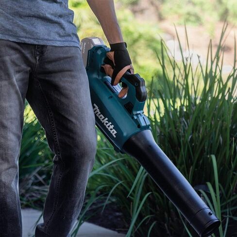 Makita XBU03Z 18V LXT® Lithium-Ion Brushless Cordless Blower, Tool Only in Kuwait