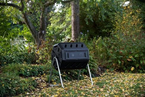 FCMP Outdoor IM2000 Tumbling Composter Canadian-Made, 100% Recycled Resin - Outdoor Rotating Compost Tumbler Bin for Garden, Kitchen, and Yard Waste, Black (22 Gallon) in Saudi Arabia