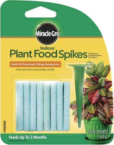 Miracle-Gro Indoor Plant Food Spikes, Includes 48 Spikes - Continuous Feeding for all Flowering and Foliage Houseplants - NPK 6-12-6 in Saudi Arabia