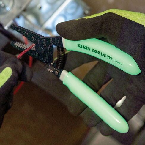 Klein Tools 11055EP Wire Cutter and Stripper, Made in USA, Stranded and Solid Wire Cutter, Cuts Copper in Saudi Arabia