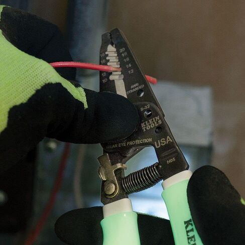 Klein Tools 11055EP Wire Cutter and Stripper, Made in USA, Stranded and Solid Wire Cutter, Cuts Copper in Saudi Arabia