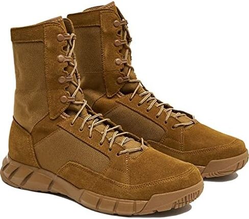 Oakley mens Coyote Boot in Kuwait
